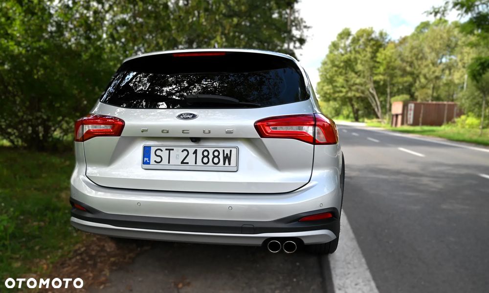 Ford Focus - 23