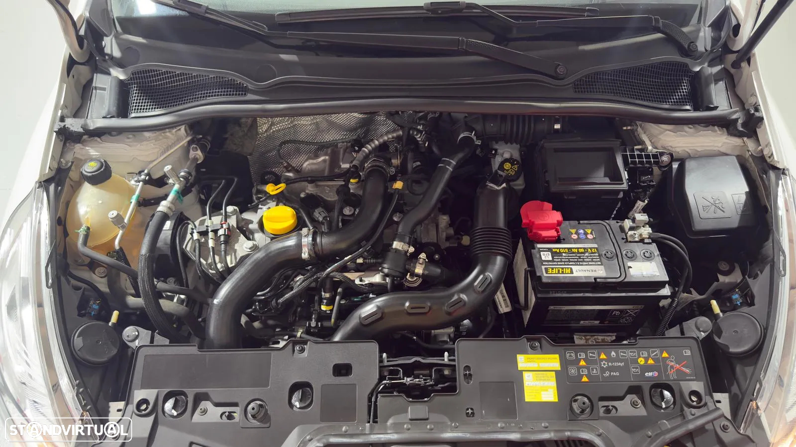 Renault Clio 0.9 TCe Limited - 29