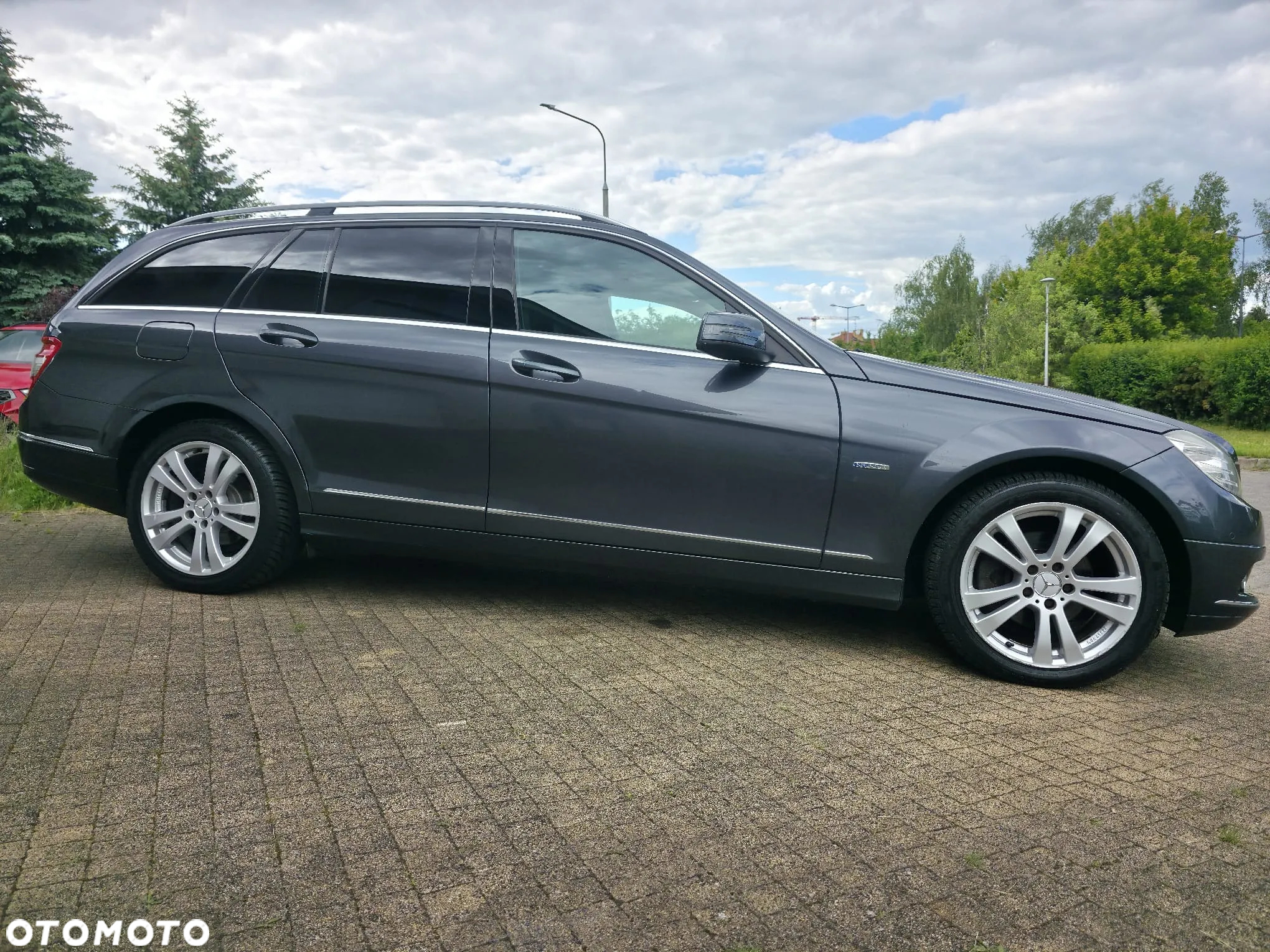 Mercedes-Benz Klasa C 180 T Kompressor Automatik BlueEFFICIENCY - 24