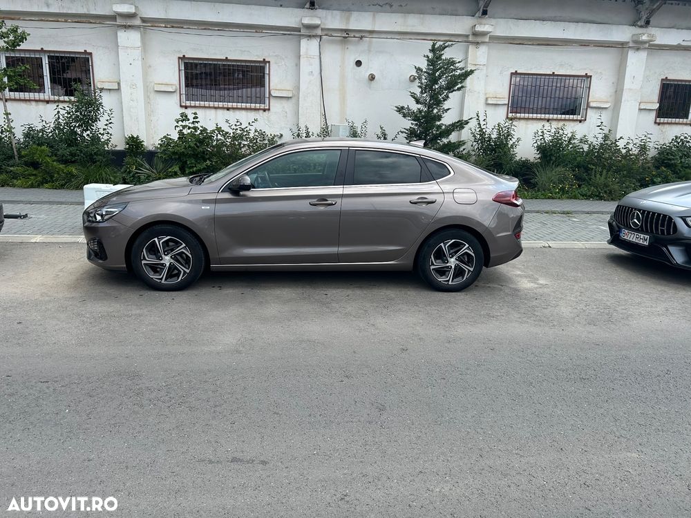 Hyundai i30 1.5 160CP MHEV 48V M/T Highway - 2