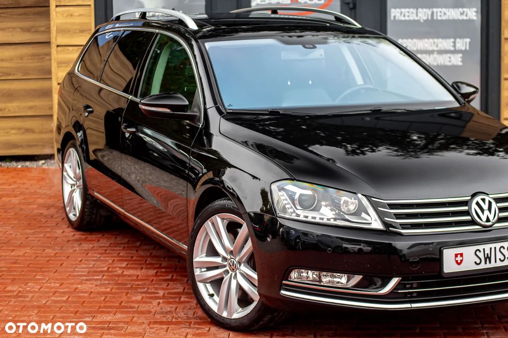 Volkswagen Passat Variant 2012 photo 2