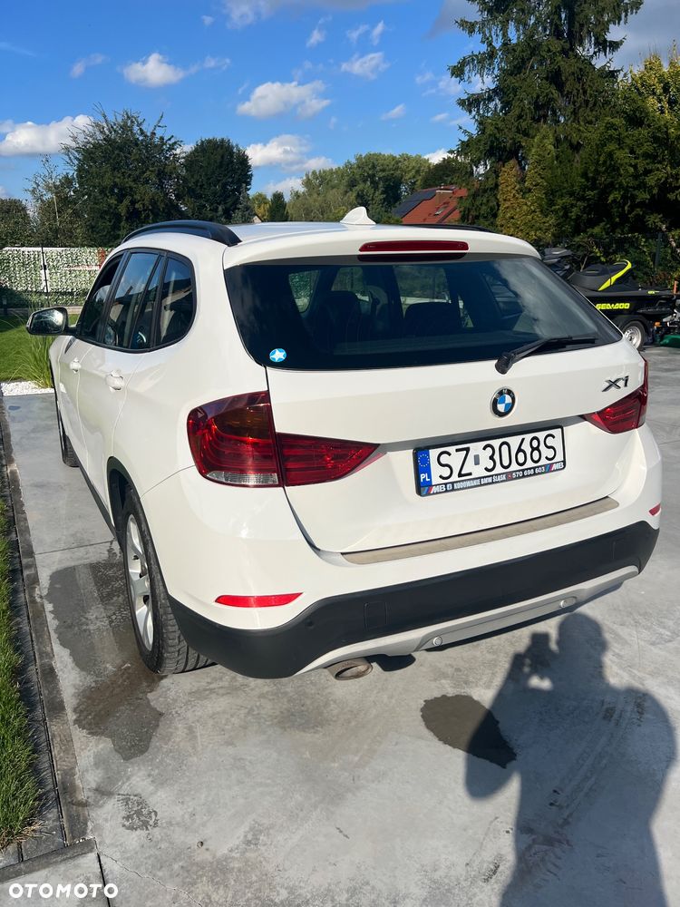 BMW X1 xDrive20d - 15