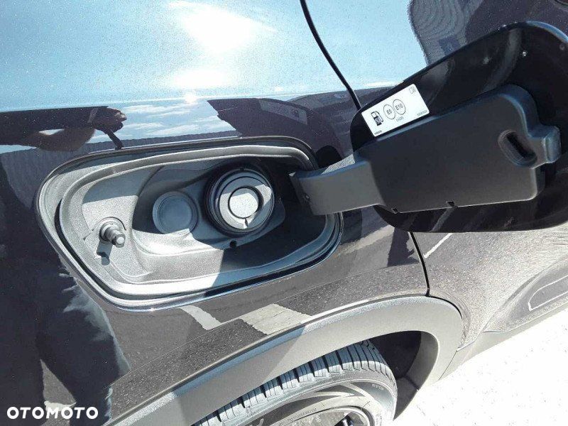 Volvo XC 40 B3 B DKG Plus Black Edition - 7