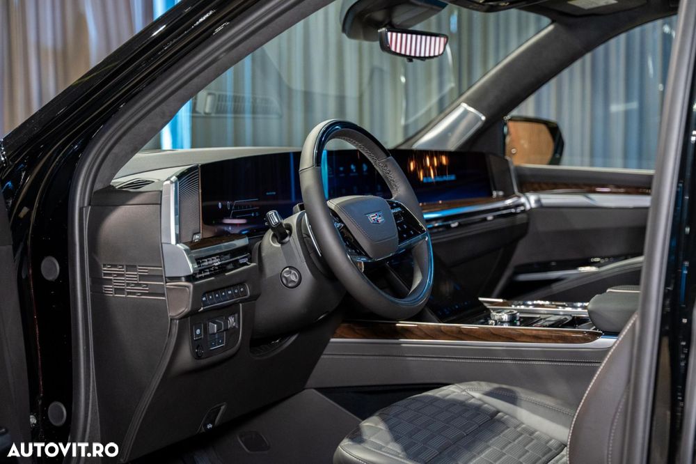 Cadillac Escalade - 14