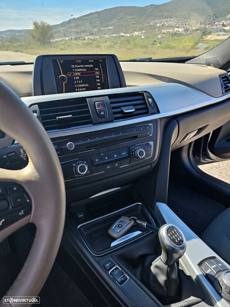 BMW 320 d Line Modern - 18