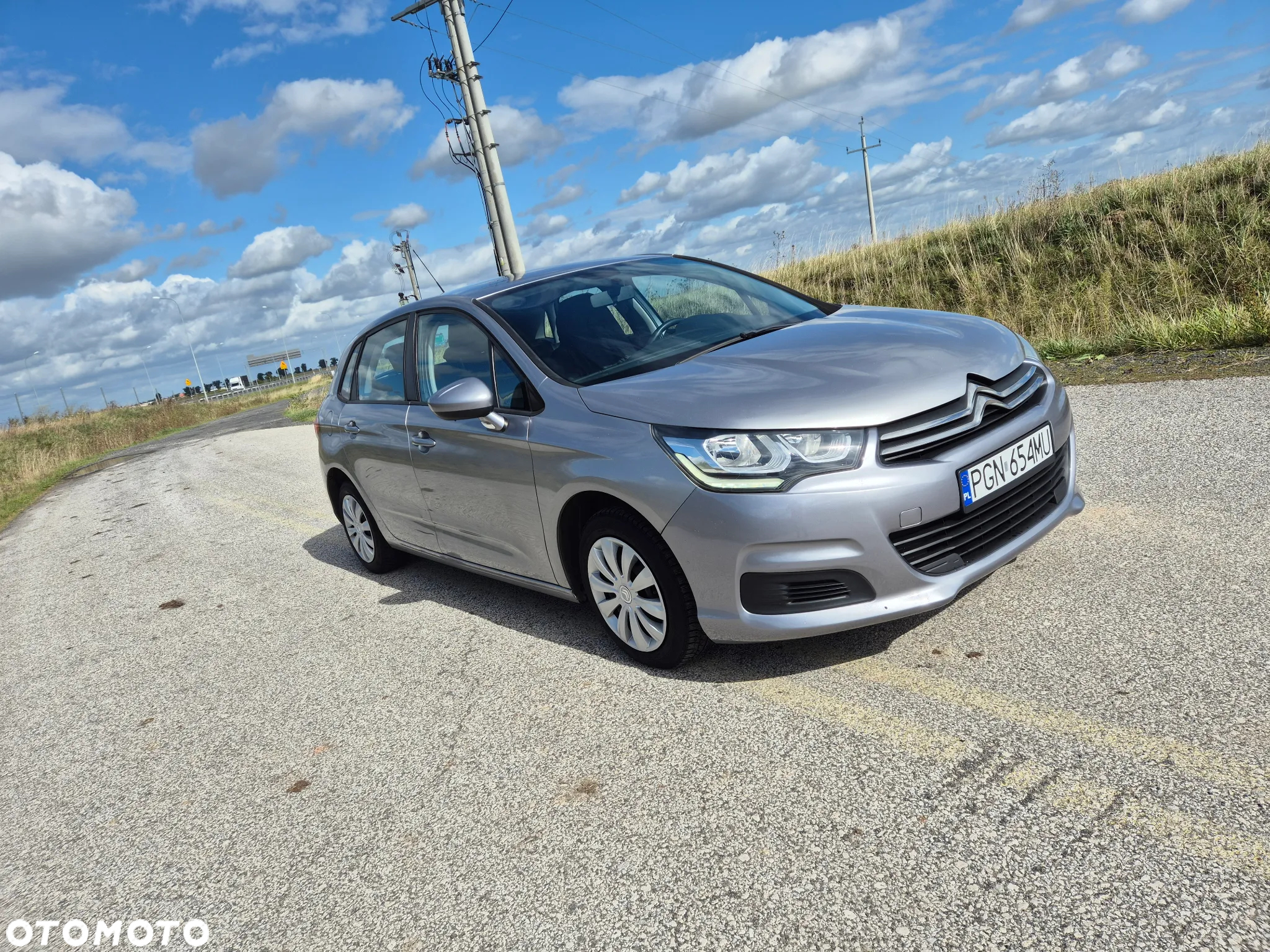 Citroën C4 BlueHDi 100 Selection - 2
