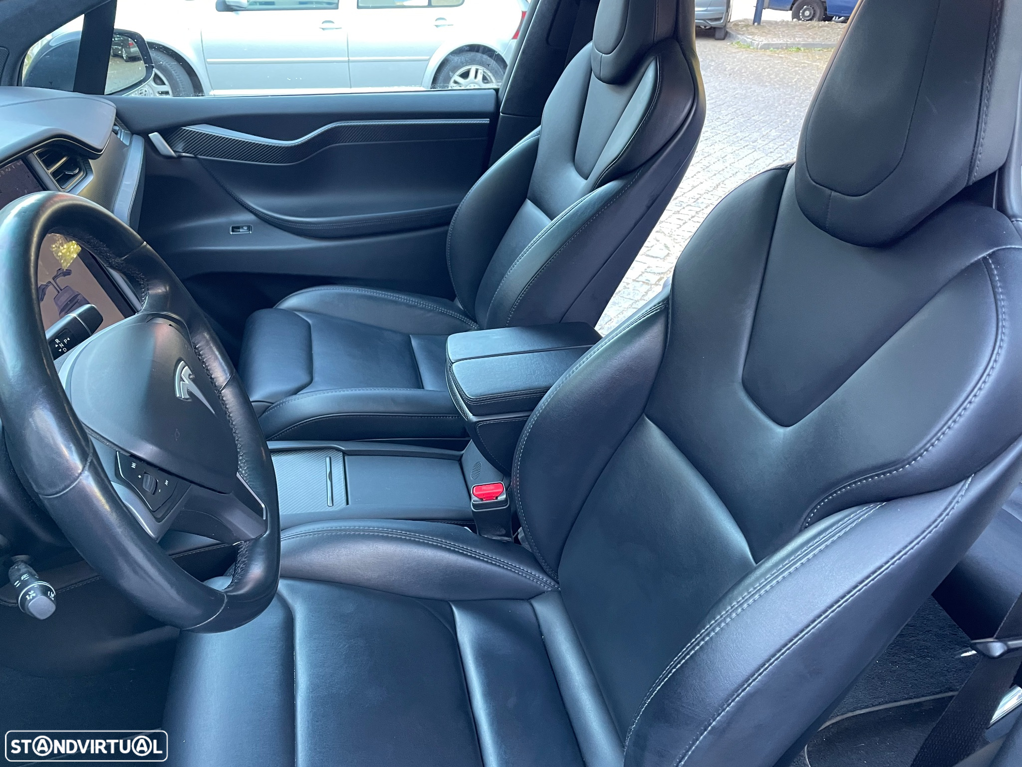 Tesla Model X 100D - 9