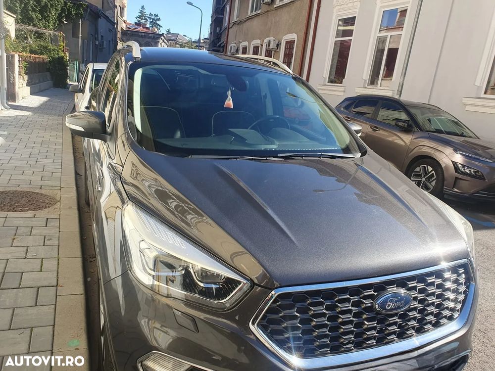 Ford Kuga 2.0 TDCi 4x4 Vignale - 2