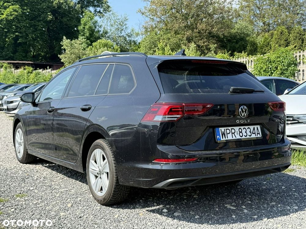 Volkswagen Golf - 5
