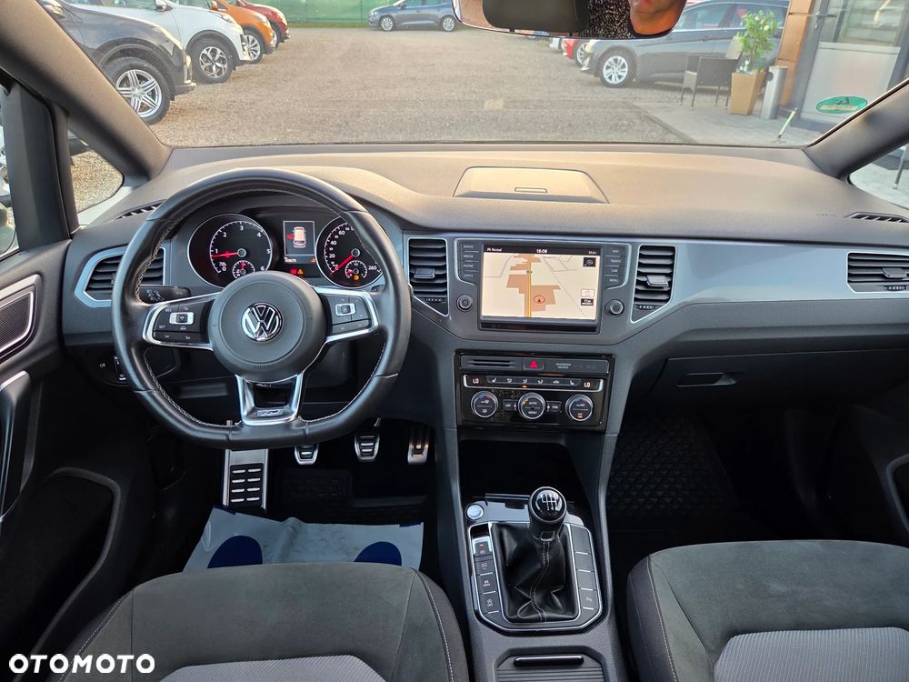 Volkswagen Golf Sportsvan - 22