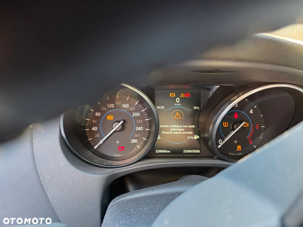 Jaguar XE E-Performance Prestige - 11