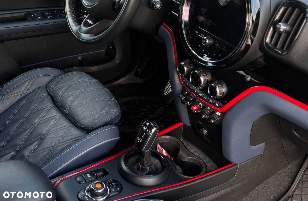 MINI John Cooper Works - 14
