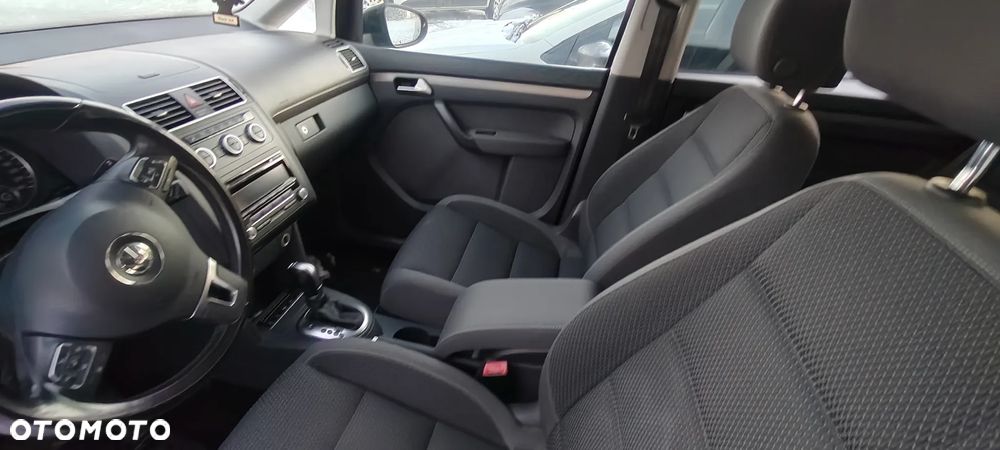 Volkswagen Touran 1.6 TDI DPF DSG Comfortline - 6