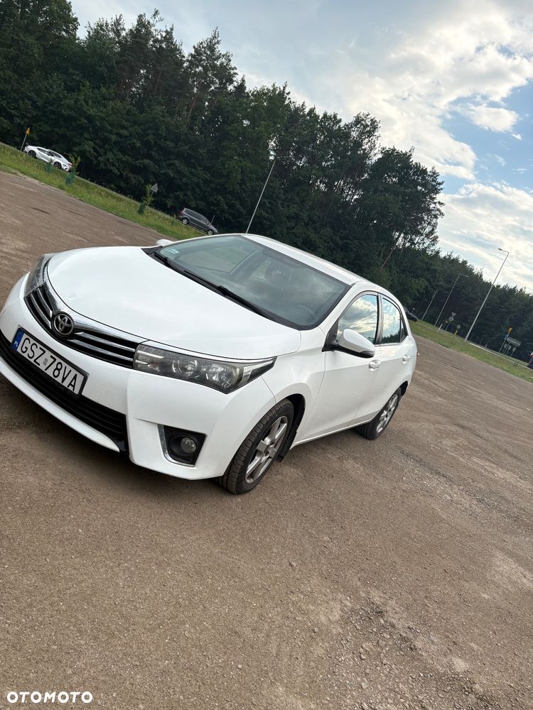 Toyota Corolla 1.4 D-4D Premium - 9