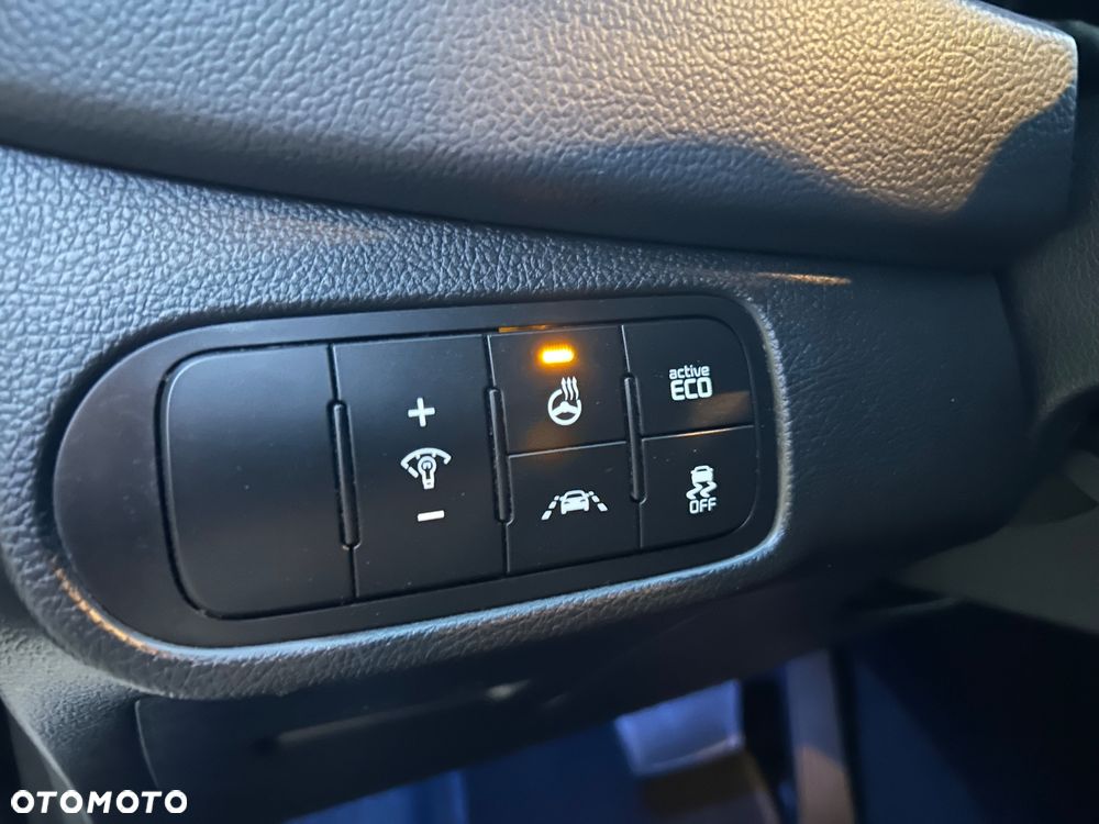 Kia Carens 1.7 CRDi Vision - 32