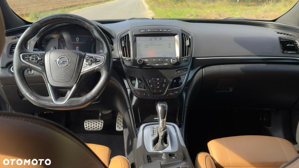 Opel Insignia 2.0 Bi Turbo CDTI Tour - 14
