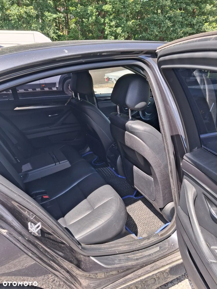 BMW Seria 5 518d Modern Line - 16