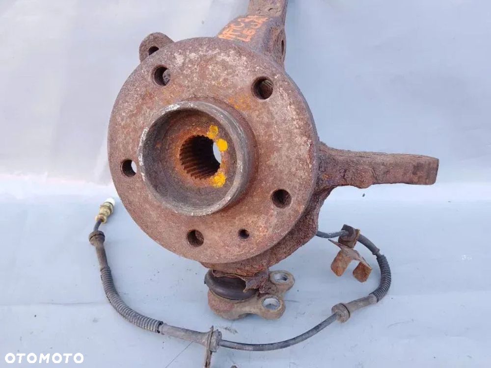 Zwrotnica Przednia Lewa Przód Piasta Renault Trafic Vivaro Primastar 2.0 DCI - 2