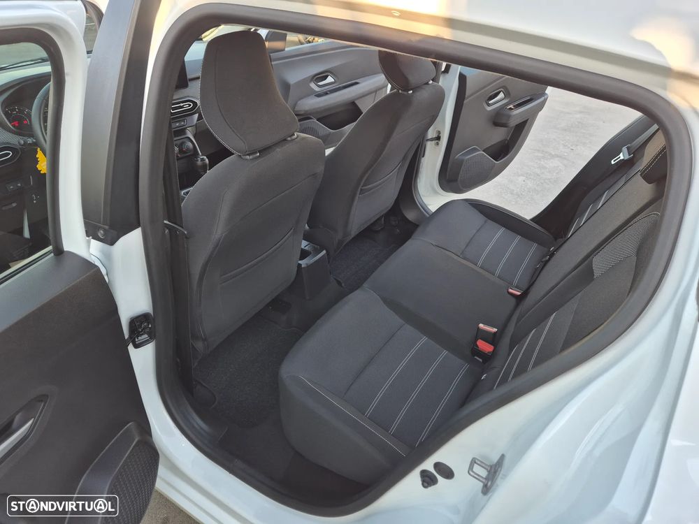 Dacia Sandero - 39