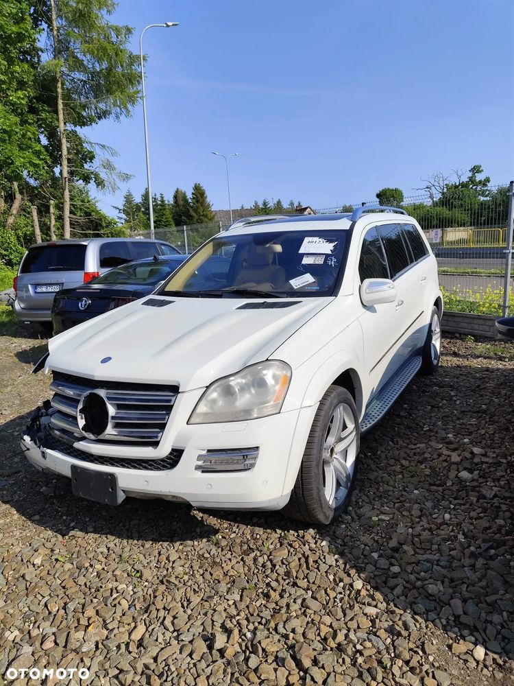 Mercedes - Benz GL