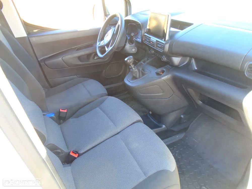 Opel COMBO  LONGA-NACIONAL-3 Lugares-102CV-6V-IVA DEDUTIVEL - 14