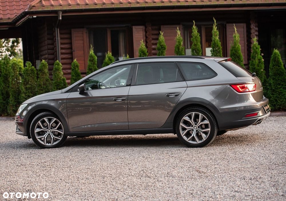 Seat Leon Sportstourer 2.0 TDI Start&Stop 4Drive DSG X-Perience - 12