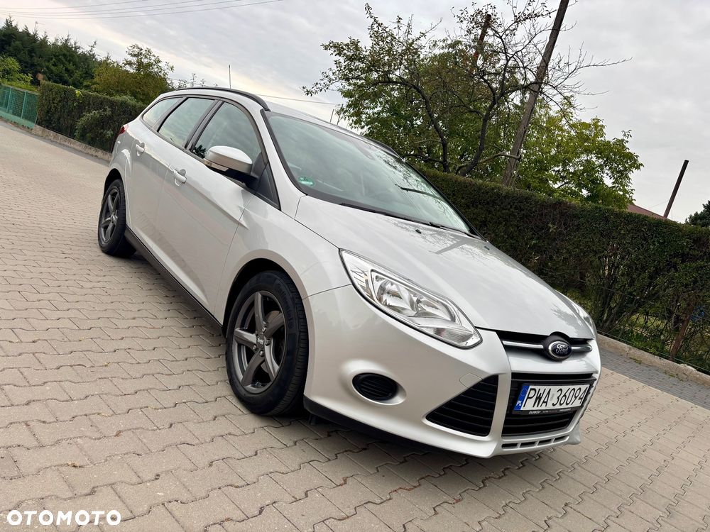 Ford Focus 1.6 TDCi DPF Champions Edition - 5