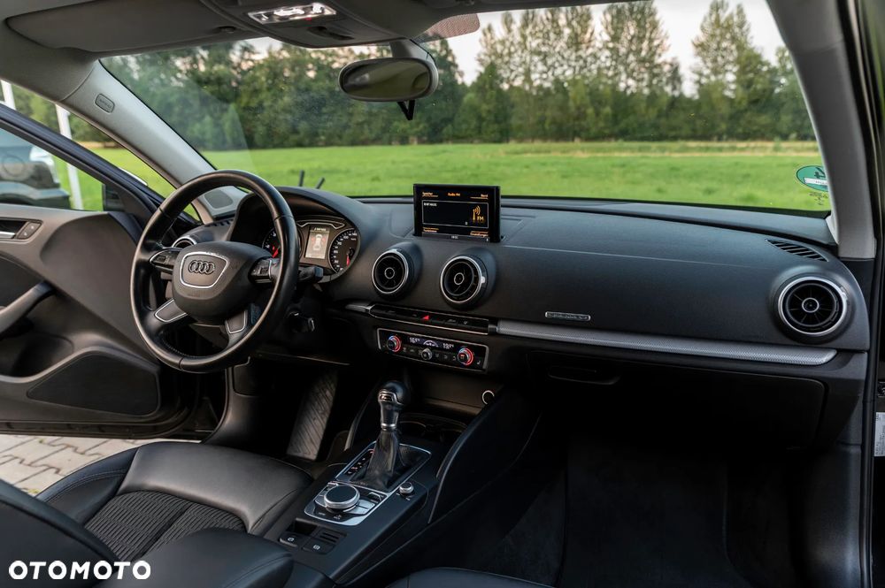 Audi A3 Sportback 2.0 TDI quattro S tronic design - 28