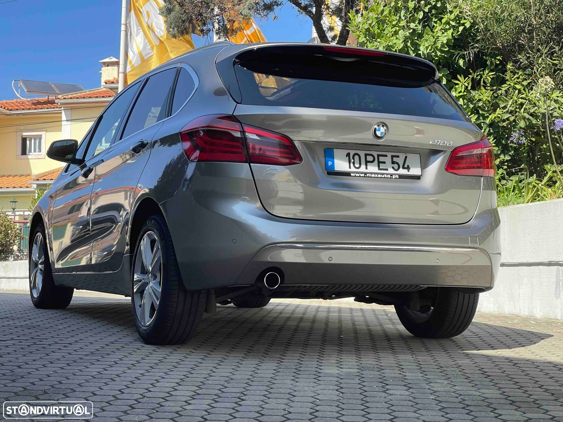 BMW 218 Active Tourer d Line Luxury Auto - 26