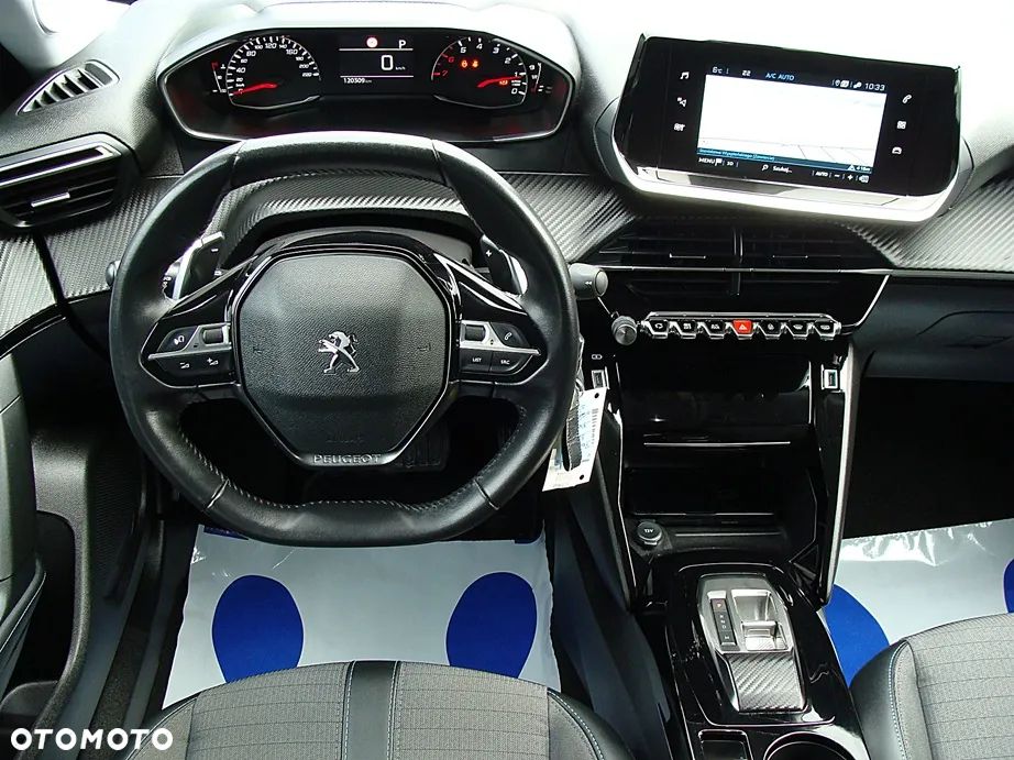 Peugeot 2008 BlueHDi 130 Allure S&S EAT8 - 20