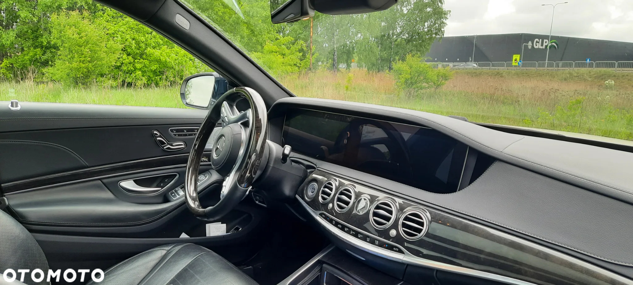 Mercedes-Benz Klasa S 560 4-Matic L 9G-TRONIC - 16