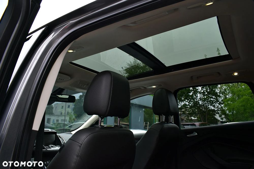 Ford Escape 2.0 EcoBoost AWD Titanium - 20