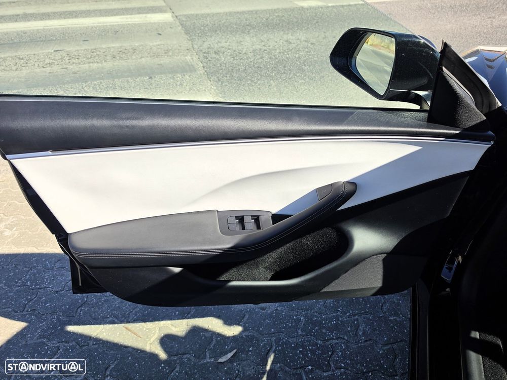 Tesla Model 3 Standard Range Plus RWD - 8
