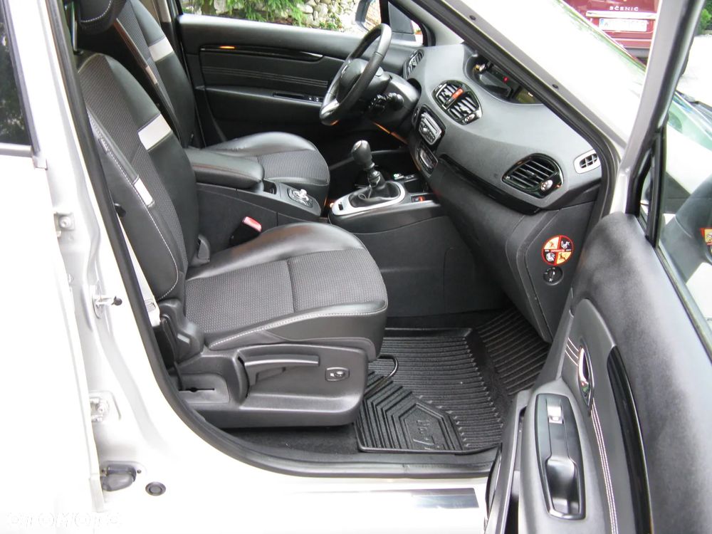 Renault Scenic 1.6 16V TomTom Edition - 39
