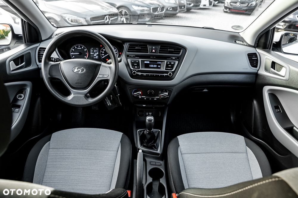 Hyundai i20 1.2 - 26