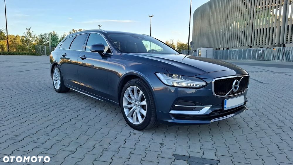 Volvo V90 D3 Momentum - 35