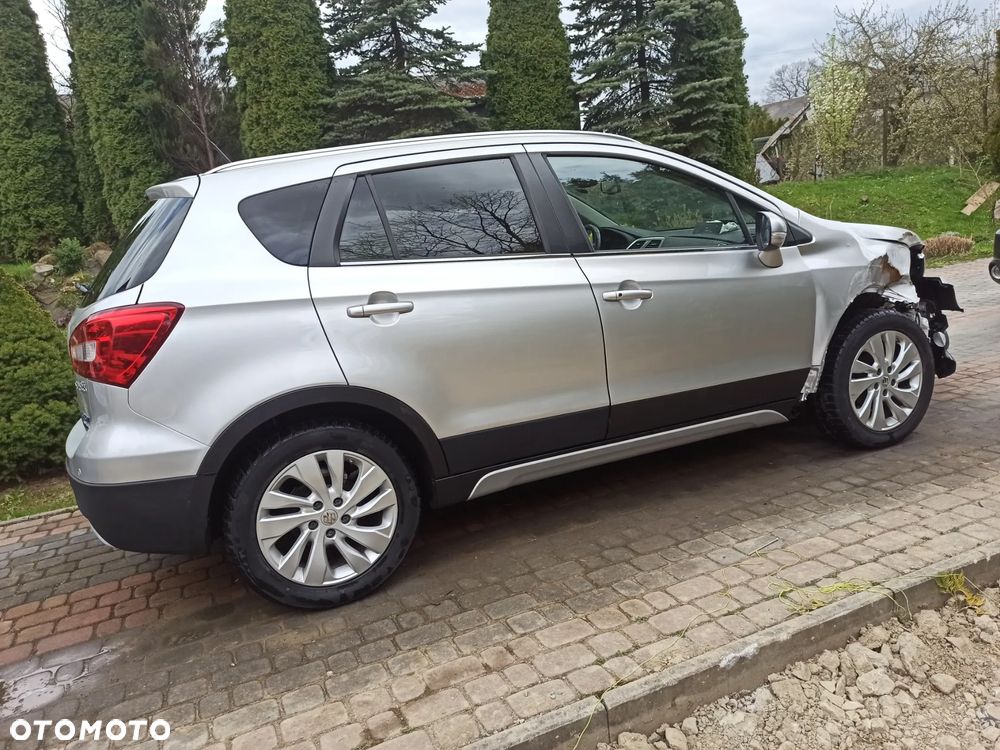 Suzuki S-Cross - 6