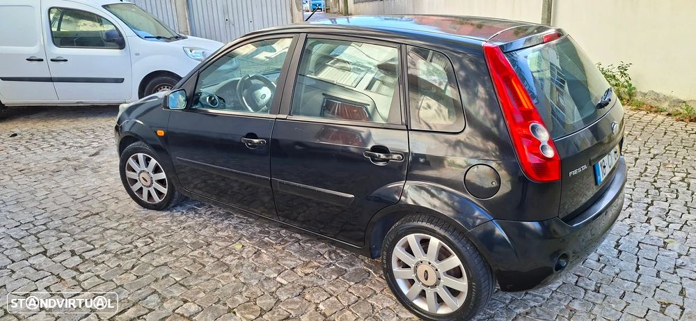 Ford Fiesta 1.25 Zetec - 4