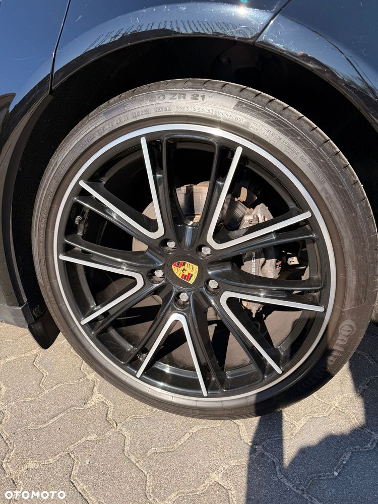 Porsche Panamera - 15