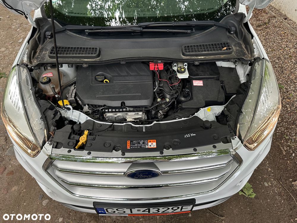 Ford Kuga 1.5 EcoBoost 2x4 Cool & Connect - 29