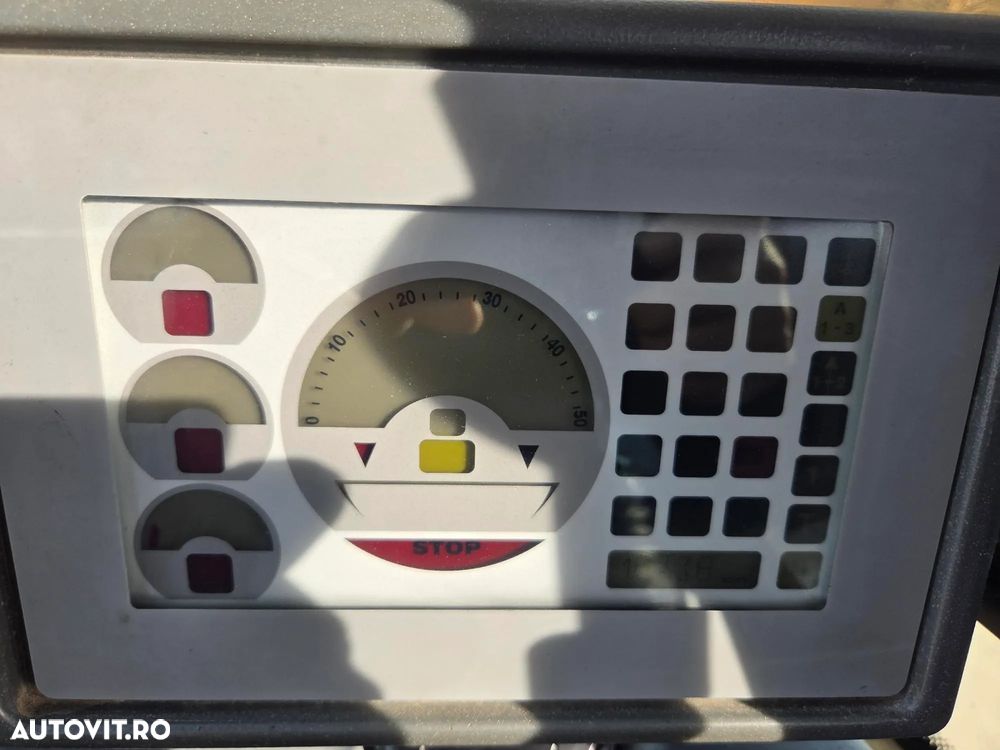 Liebherr 542, Cupa 3mc, 2012, 10.738h, Anv 20,5R25-50% ok, Masa operationala 16t, Aer conditionat, transmisie hidrostatica, STARE BUNA-PROMOTIE 34900 EUR+Tva - 23