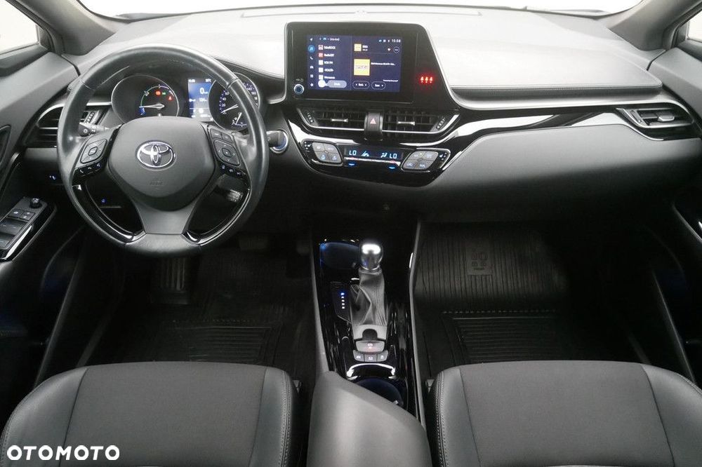 Toyota C-HR - 8