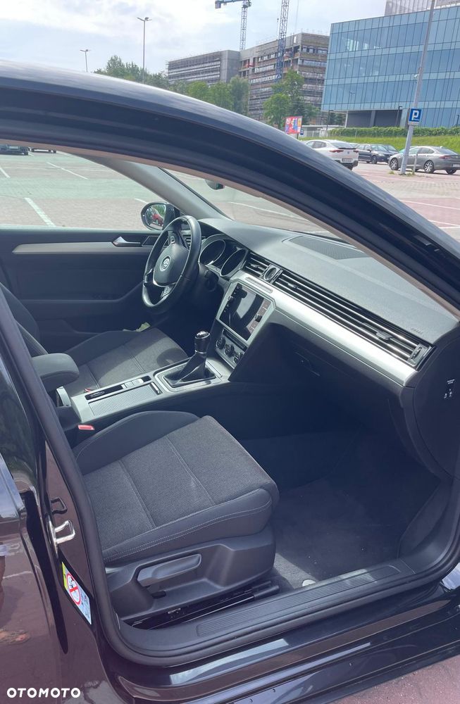 Volkswagen Passat 1.8 TSI BMT Comfortline - 5