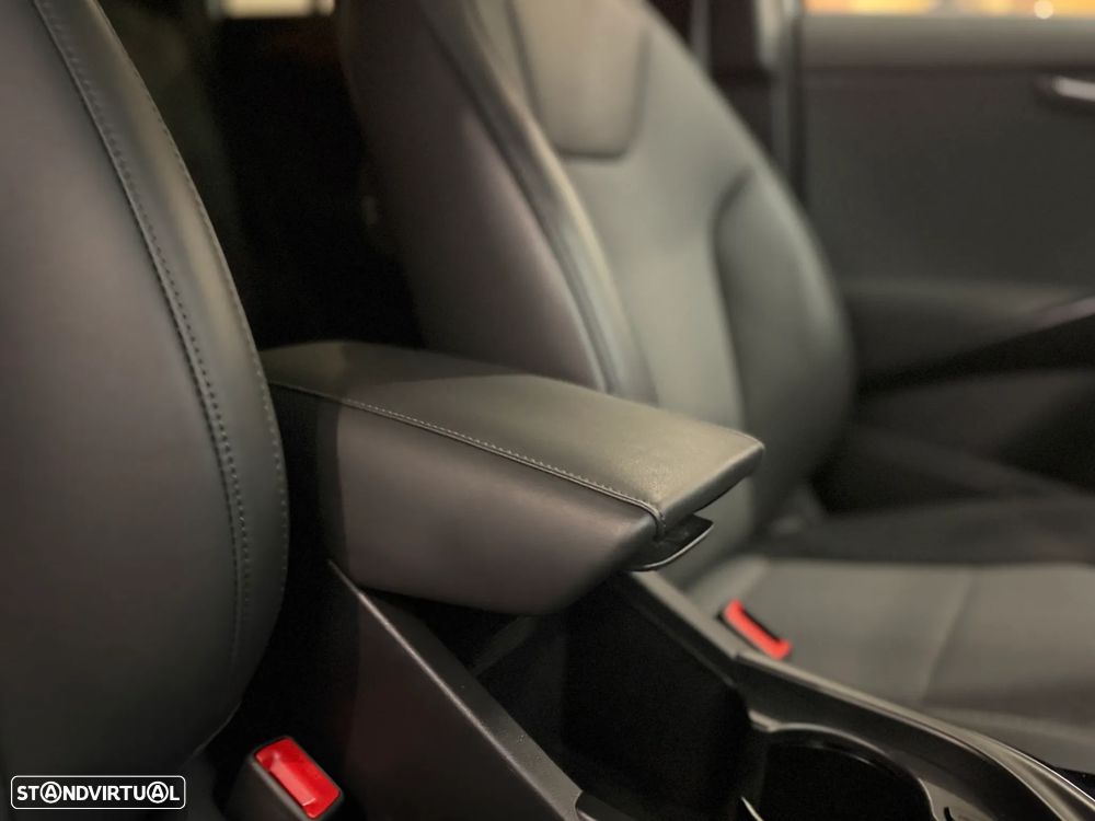 Kia Niro 1.6 GDi HEV Tech - 34