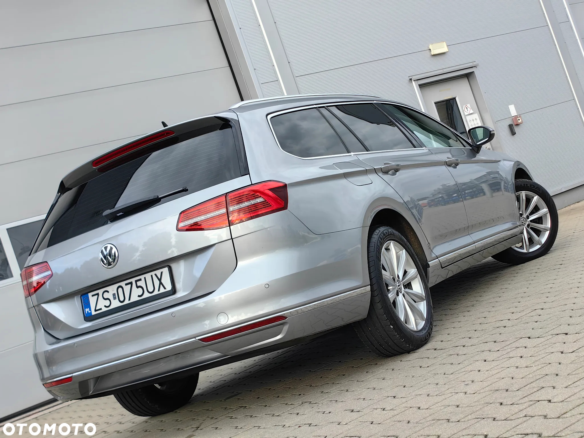 Volkswagen Passat 2.0 TDI BMT Highline DSG - 33