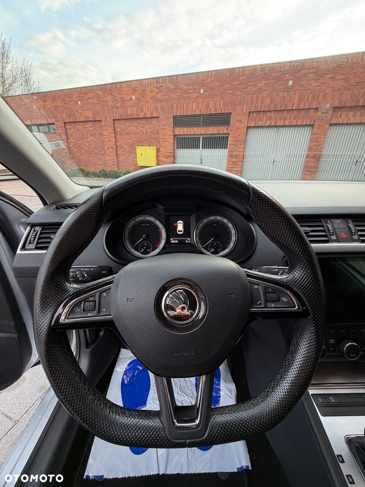 Skoda Octavia 1.5 TSI ACT Style DSG - 34