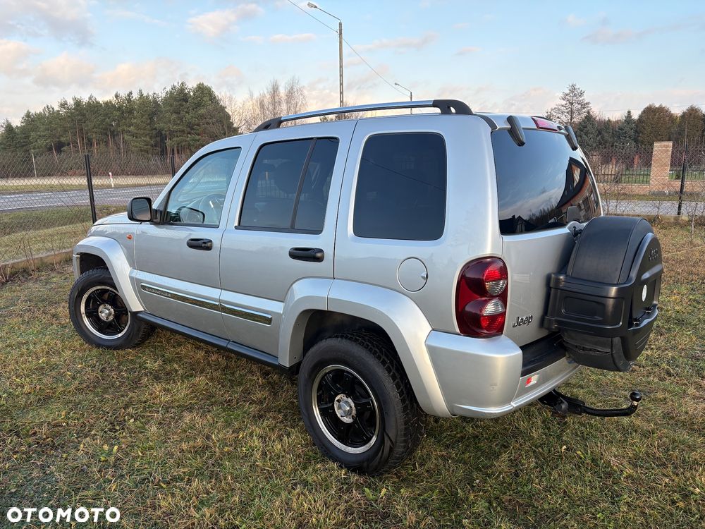 Jeep Cherokee 2.8 CRD Limited - 18