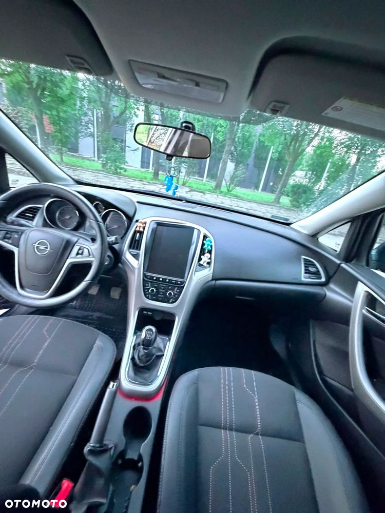 Opel Astra - 9