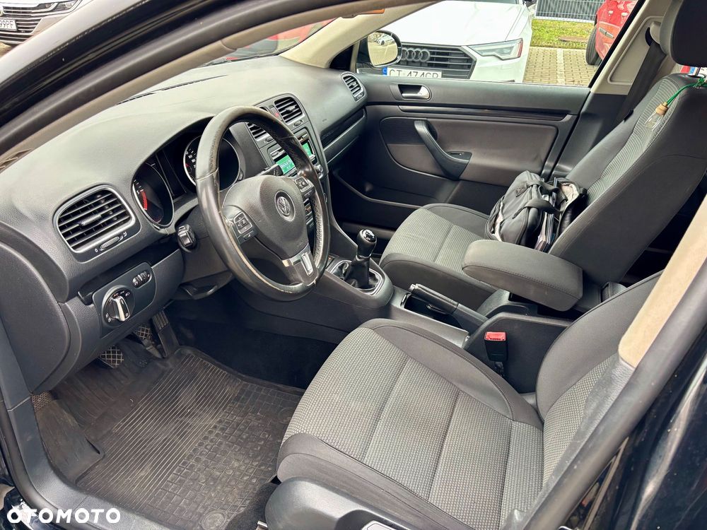 Volkswagen Golf 1.6 TDI BlueMotion Technology Comfortline - 11