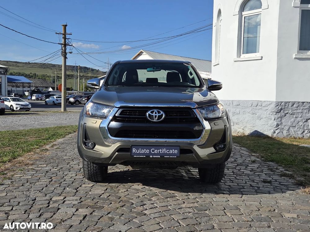 Toyota Hilux - 5